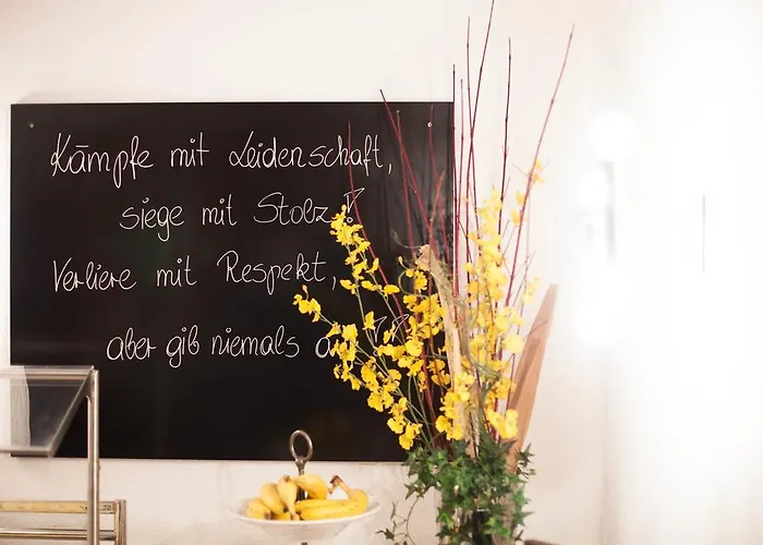 Vier Jahreszeiten Hotel 2*