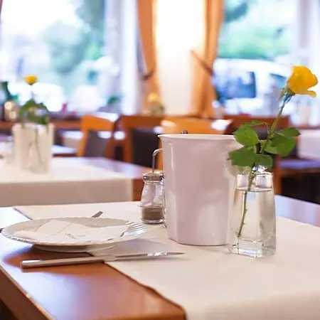 Hotel Vier Jahreszeiten 2*